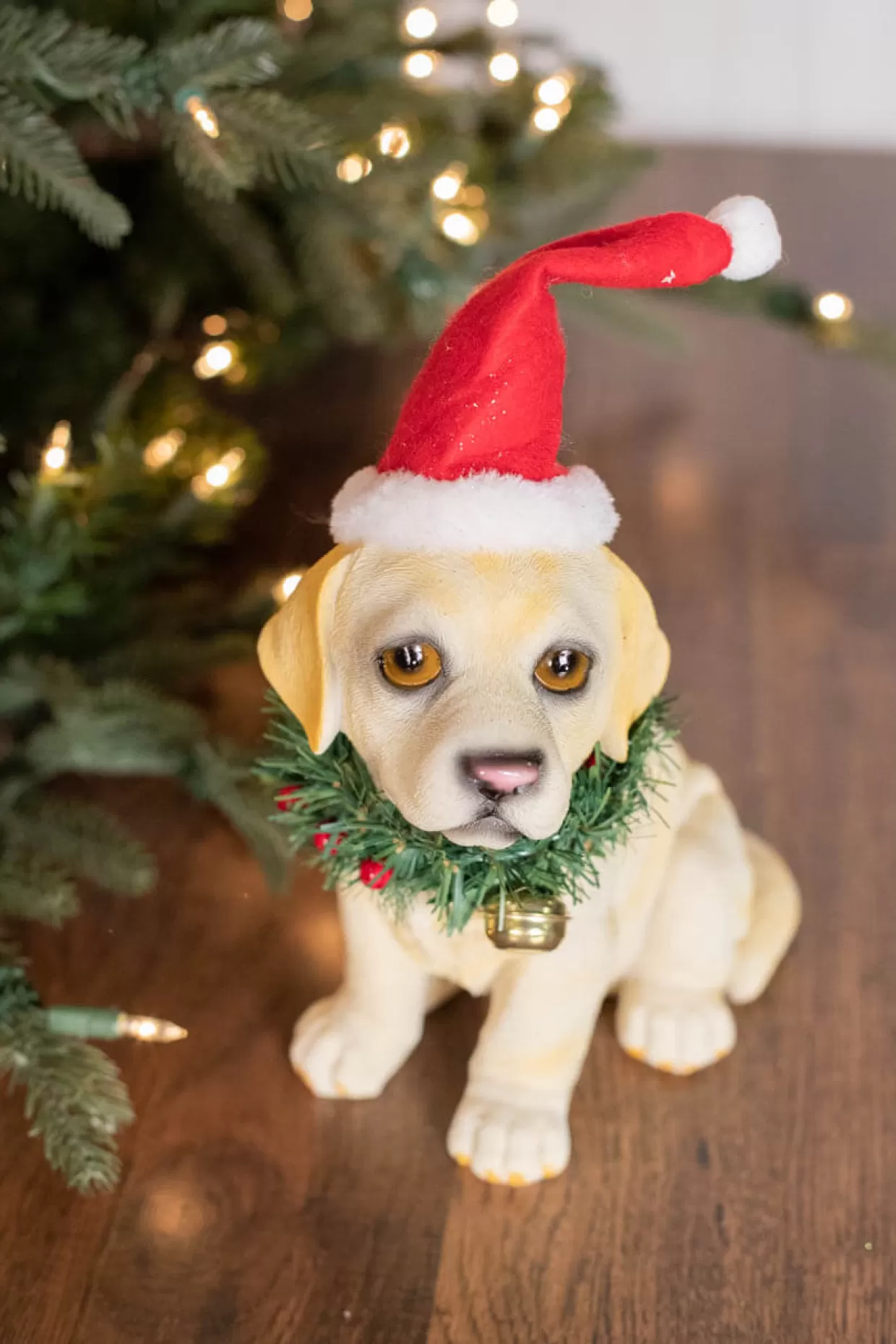Decorator's Warehouse 10” Resin Santa Hat/Wreath Lab Pup
