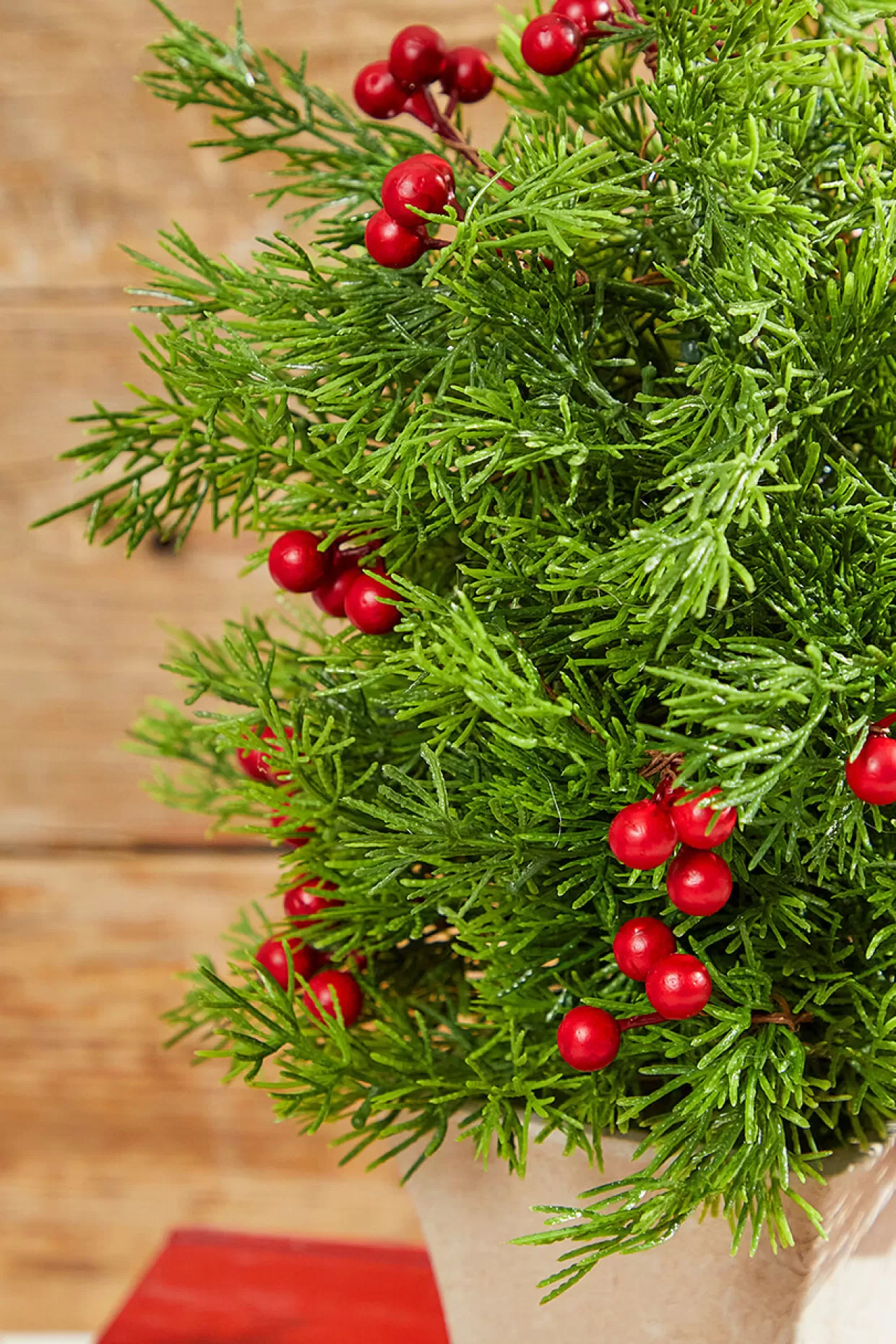Decorator's Warehouse 14" Cedar Berry Tree