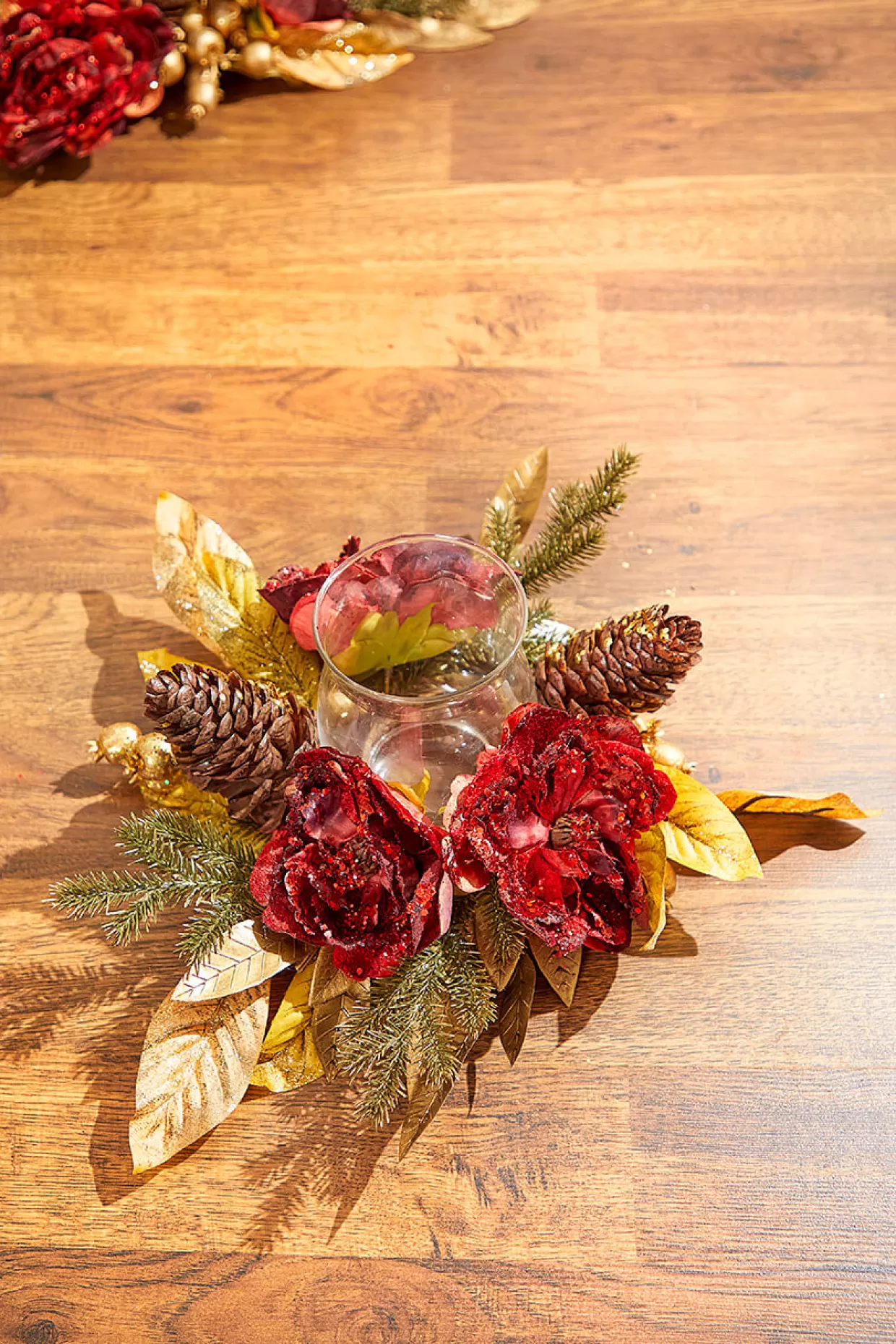 Decorator's Warehouse 14" Gold Peony Laurel Candle Holder