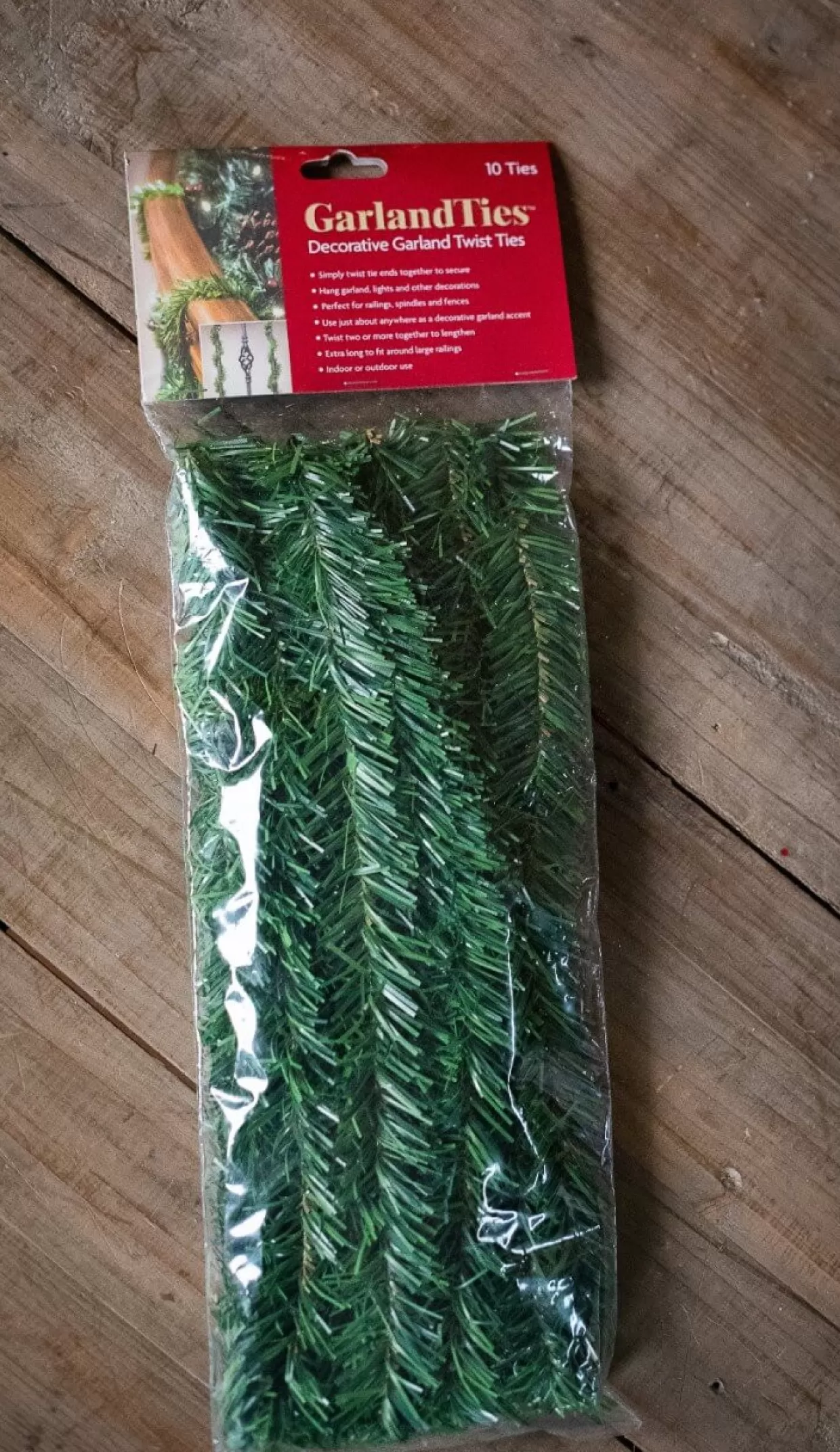 Decorator's Warehouse 14” Noble Pine Garland Ties - 10 Pack