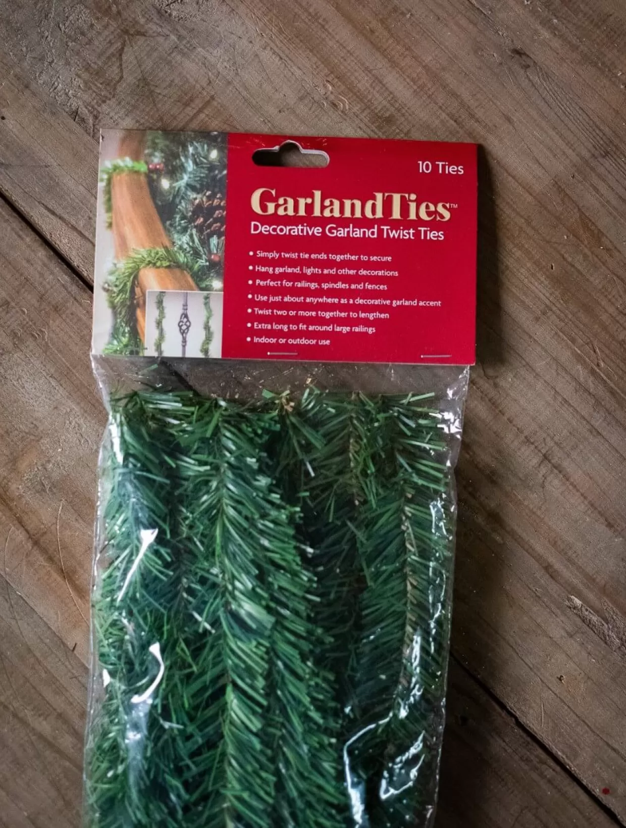 Decorator's Warehouse 14” Noble Pine Garland Ties - 10 Pack