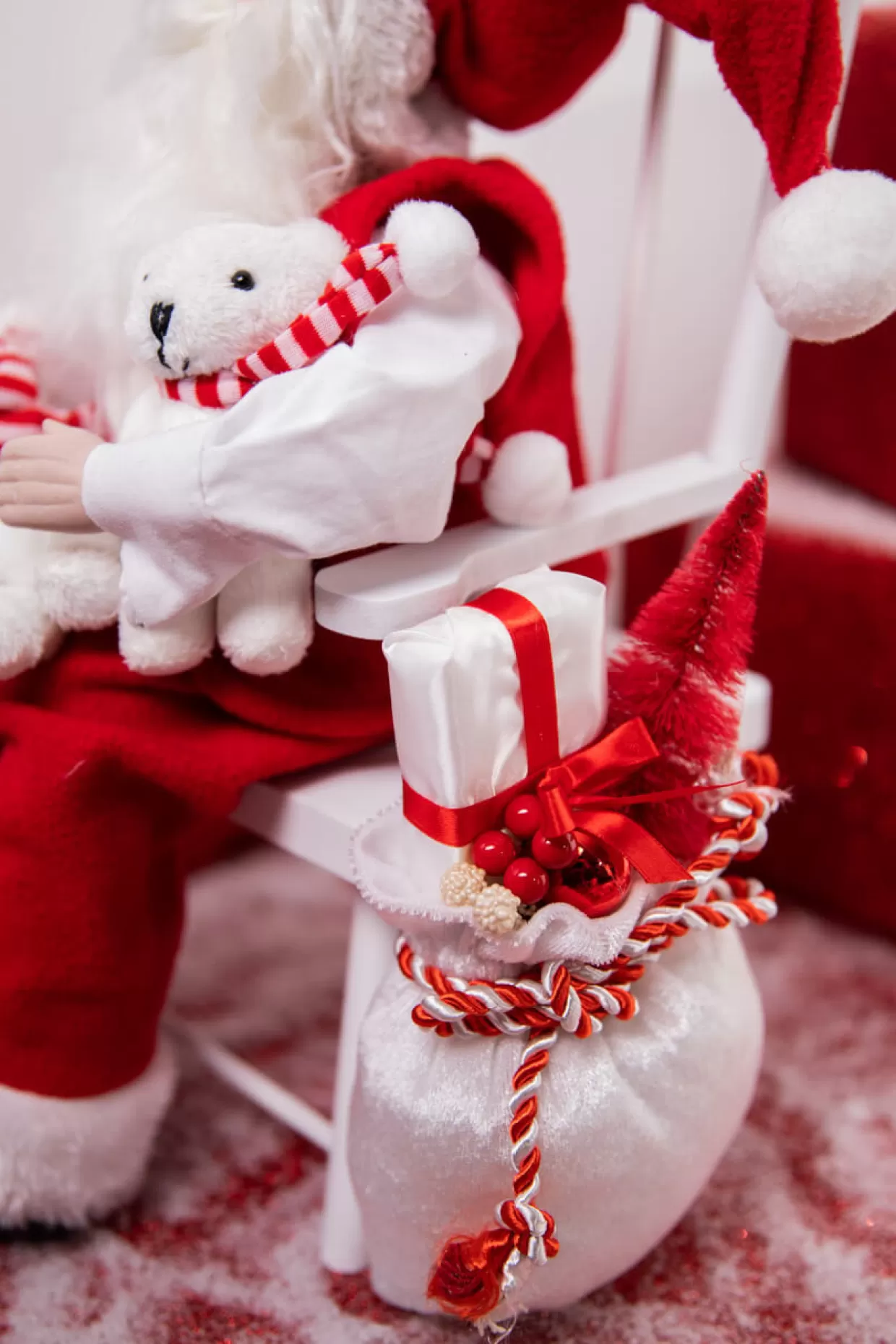 Decorator's Warehouse 14” Santa In Chair With Bears