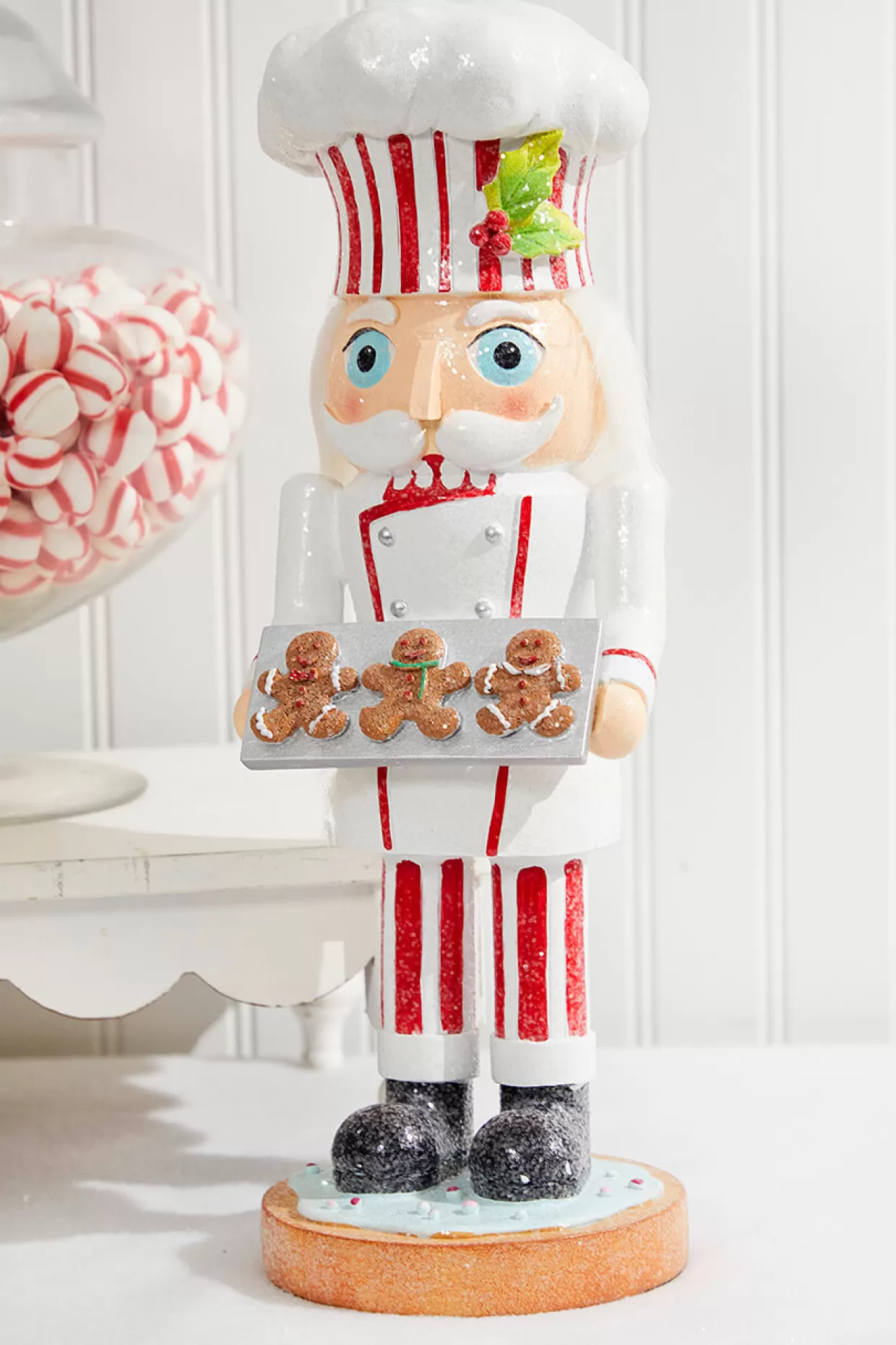 Decorator's Warehouse 15" Resin Baker Nutcracker With Hat