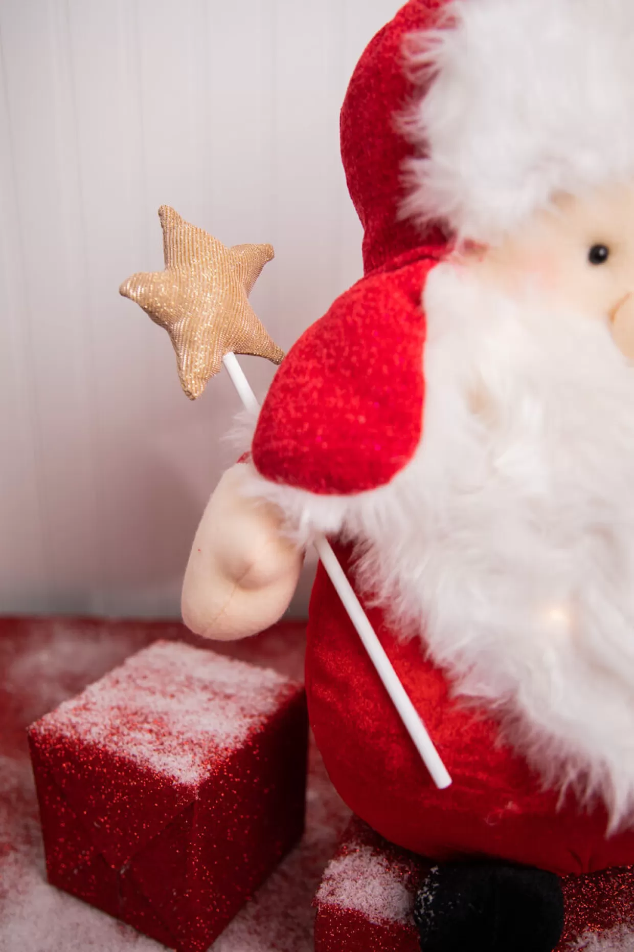 Decorator's Warehouse 18” Battery Operated Light Up Santa Figure