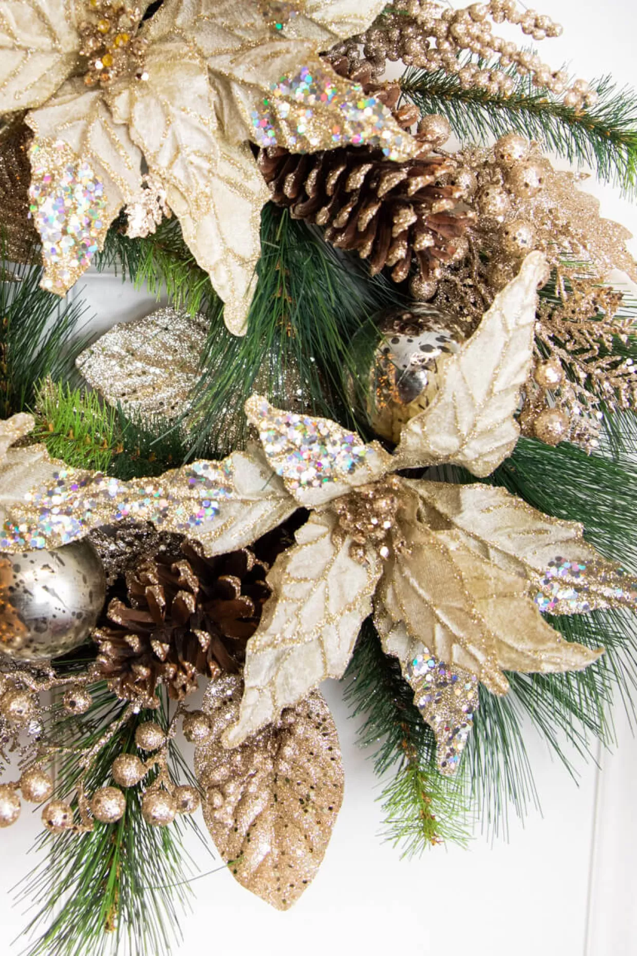 Decorator's Warehouse 18” Christmas Poinsettia & Pine Wreath