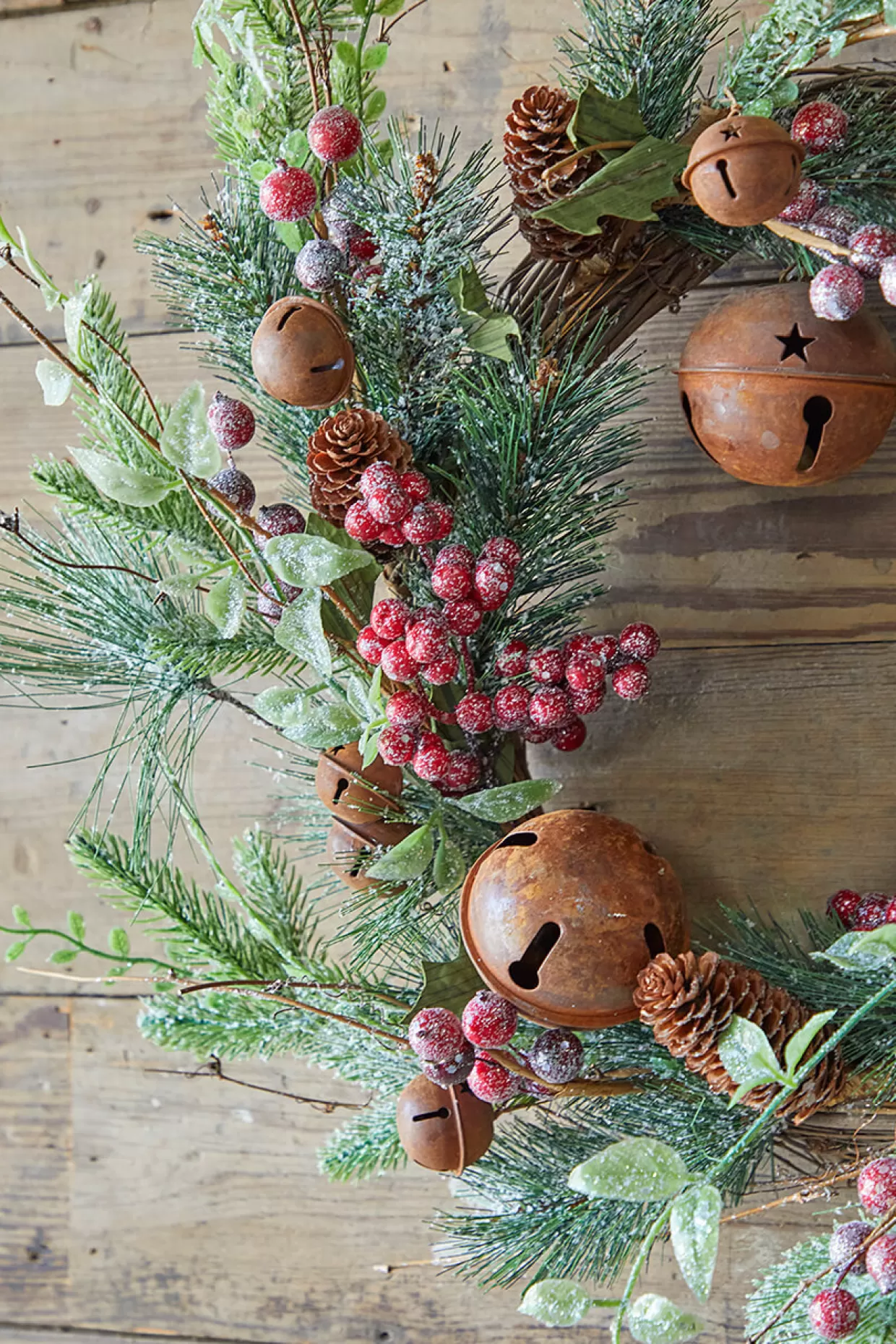 Decorator's Warehouse 18" Rustic Bell Wreath