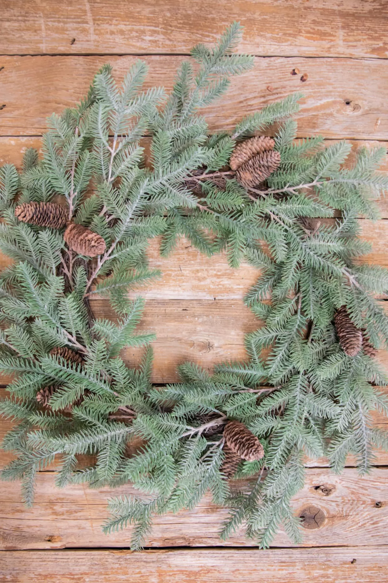 Decorator's Warehouse 24” Fir Pine Wreath With Cones