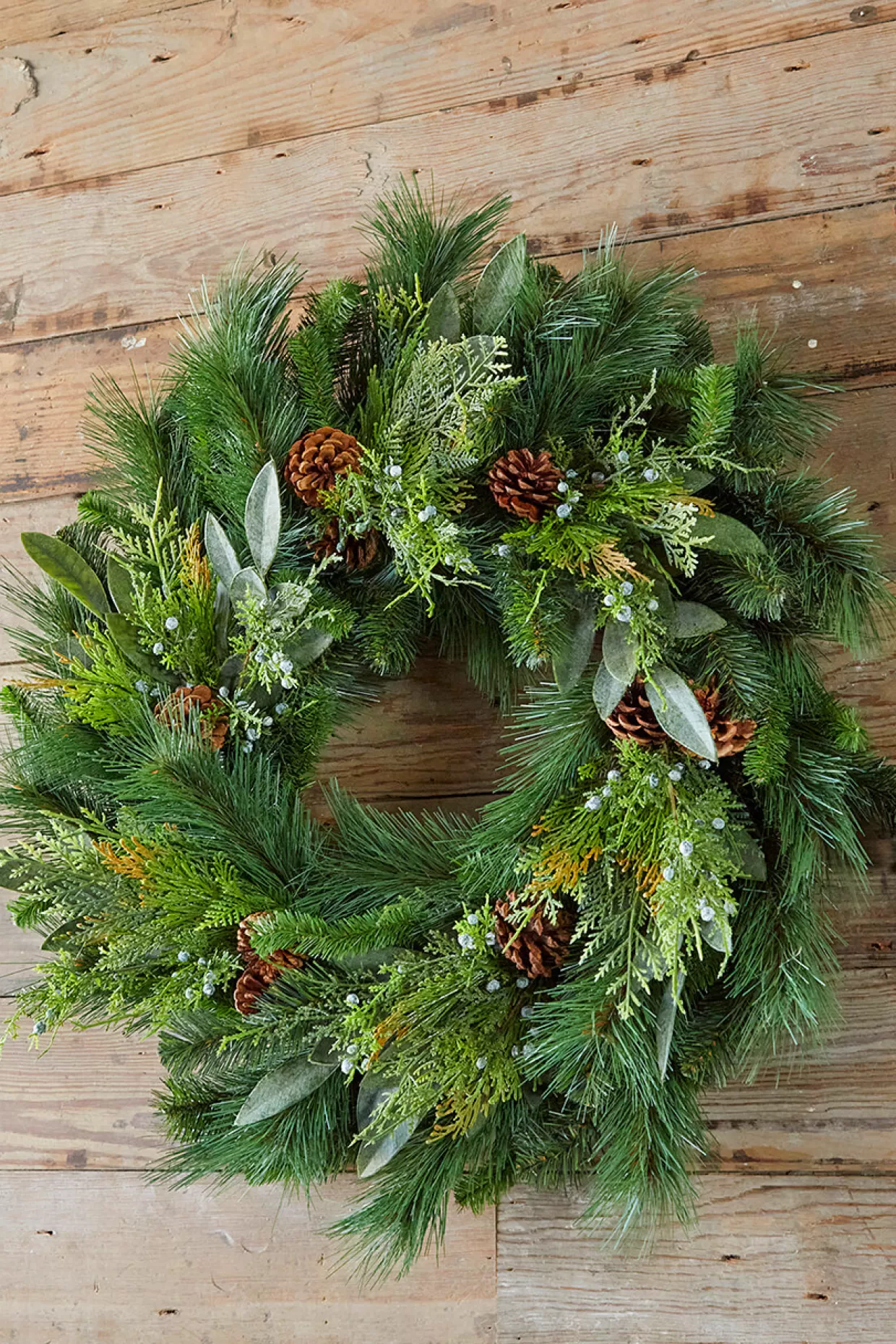 Decorator's Warehouse 30" Juniper/Cedar Mix Pine/Bayleaf And Pinecone Wreath