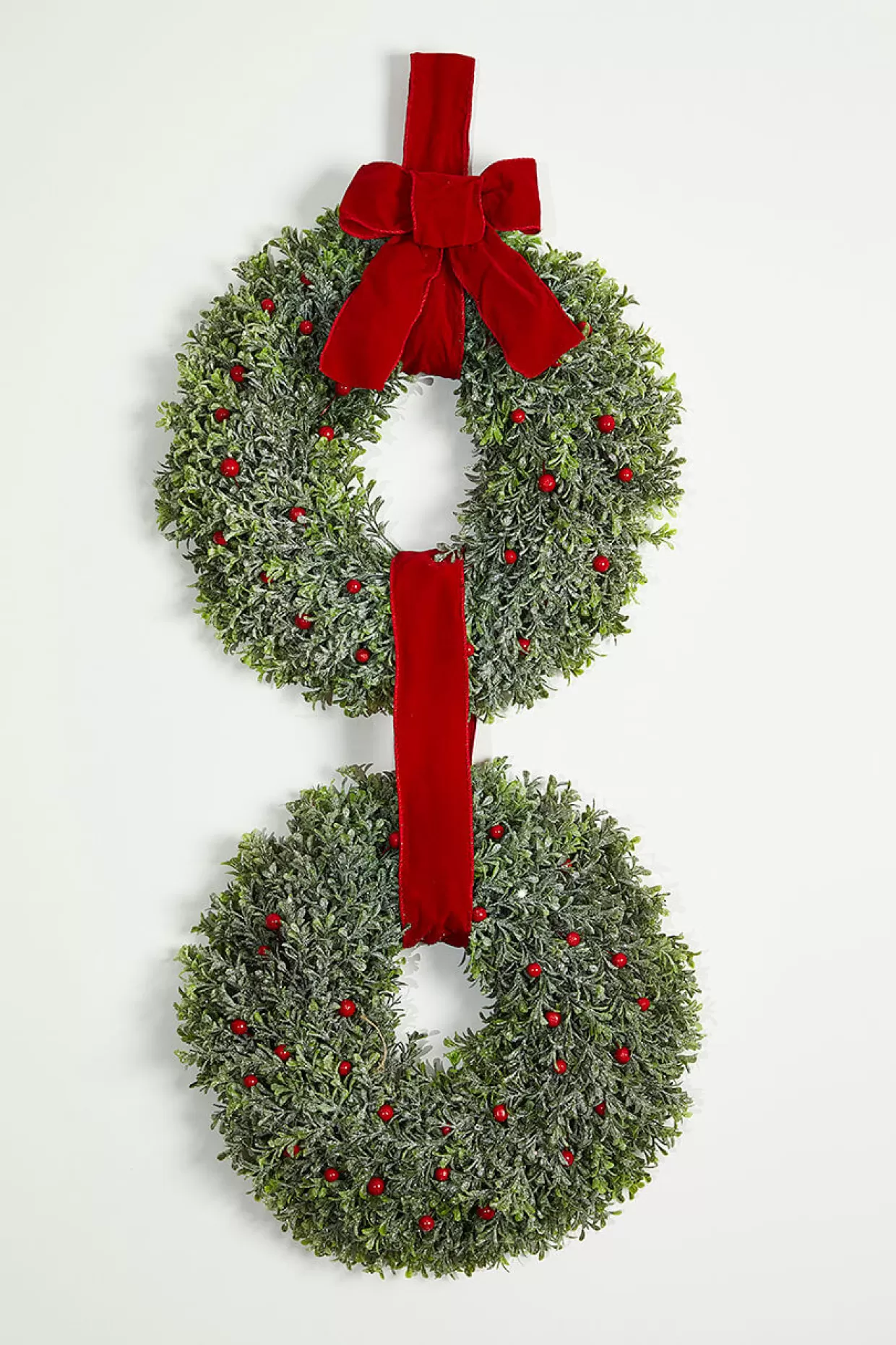 Decorator's Warehouse 31” Frost Berry Boxwood Double Wreath
