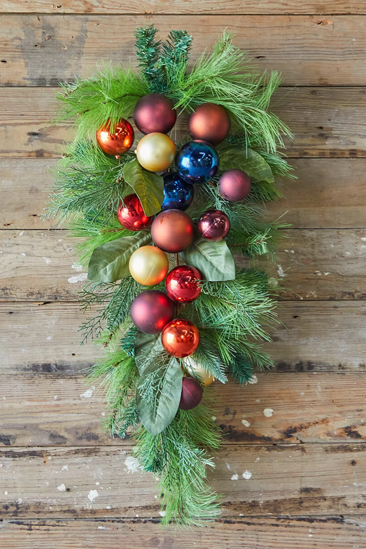 Decorator's Warehouse 32” Christmas Pine/Ball Swag