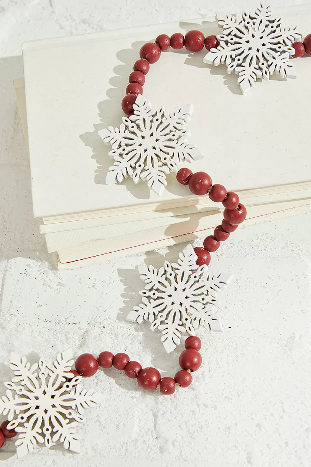 Decorator's Warehouse 48" Beaded Snowflake Garland