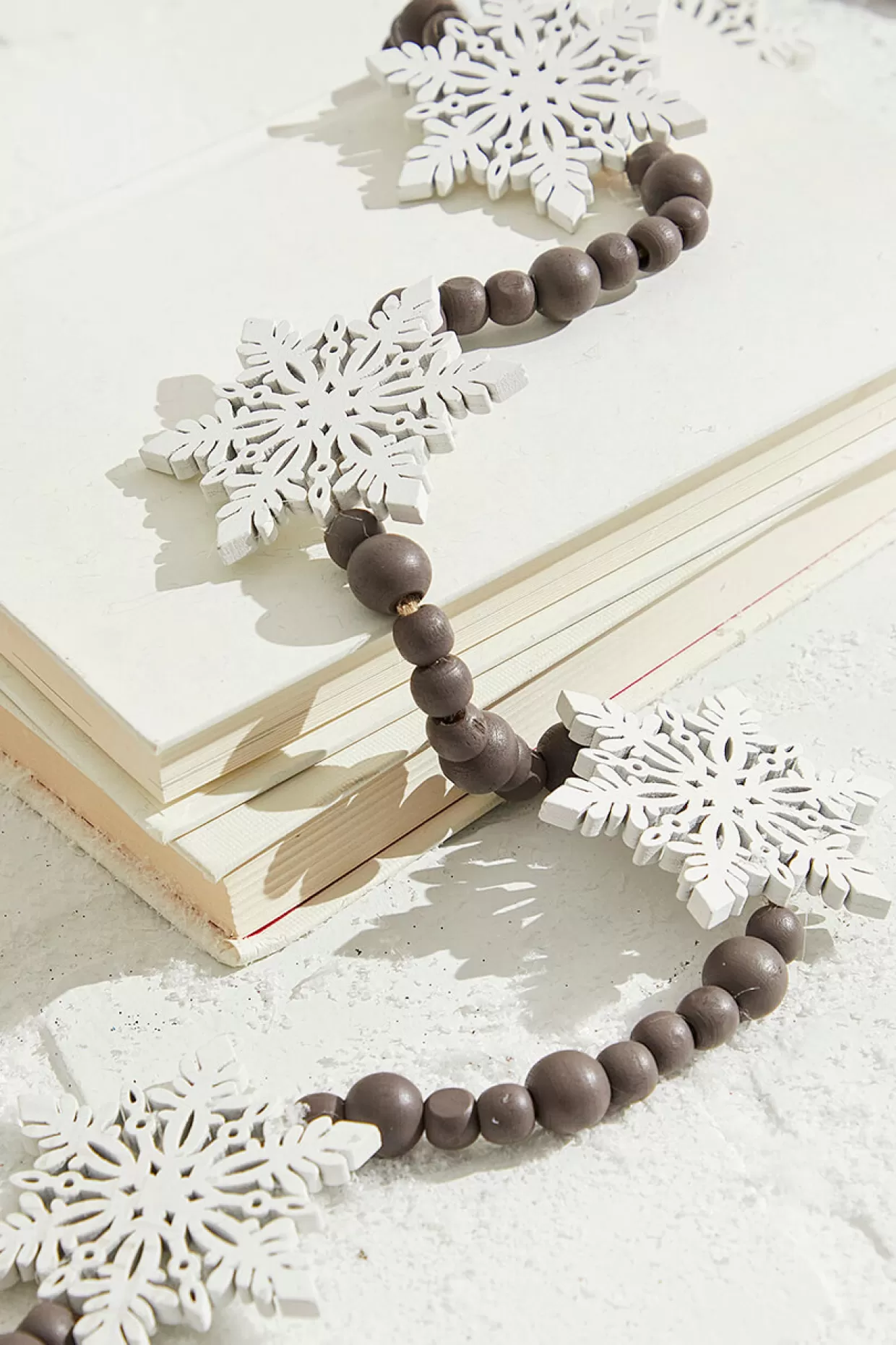 Decorator's Warehouse 48" Beaded Snowflake Garland