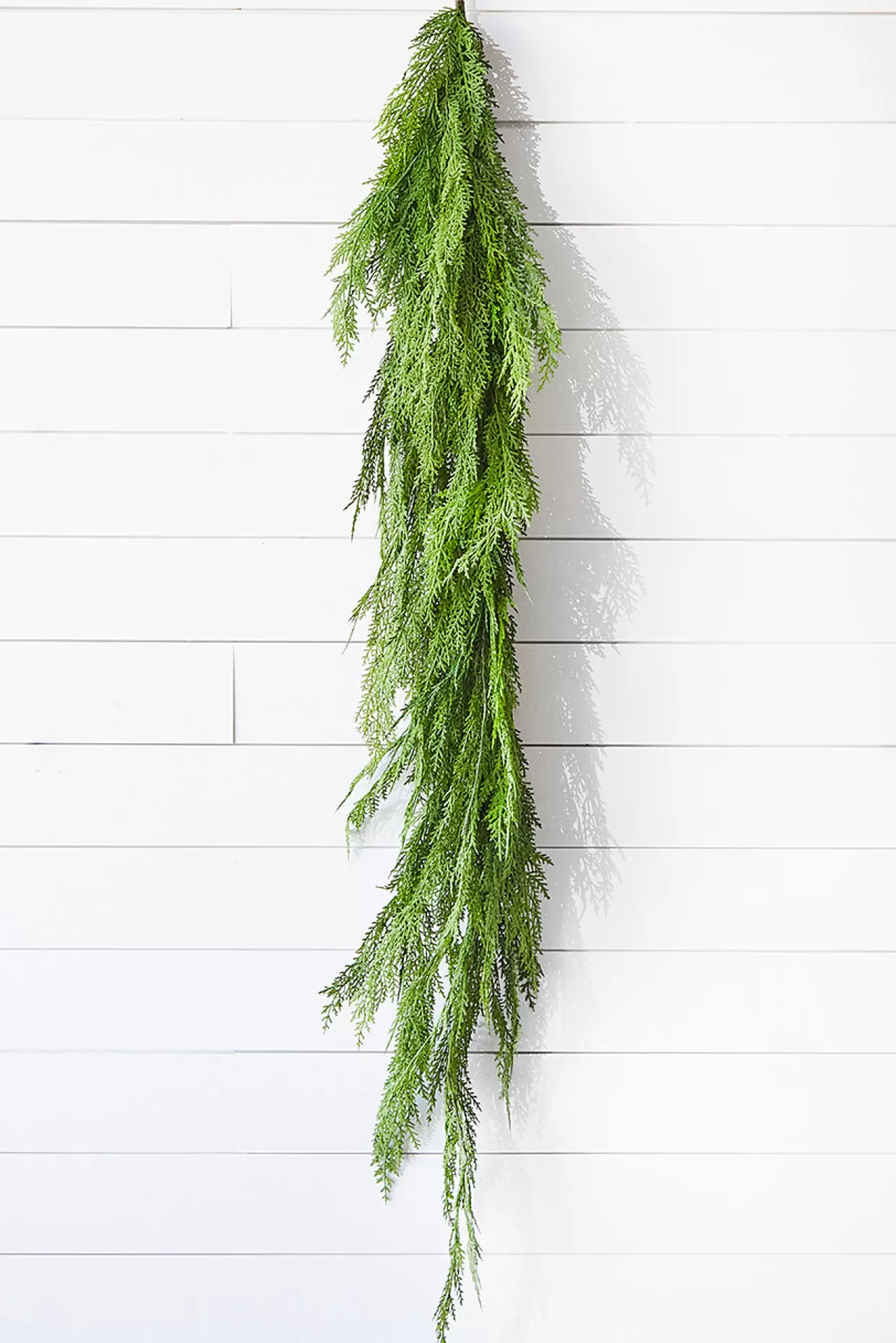 Decorator's Warehouse 48" Real Touch Lebanon Cedar Dripping Garland