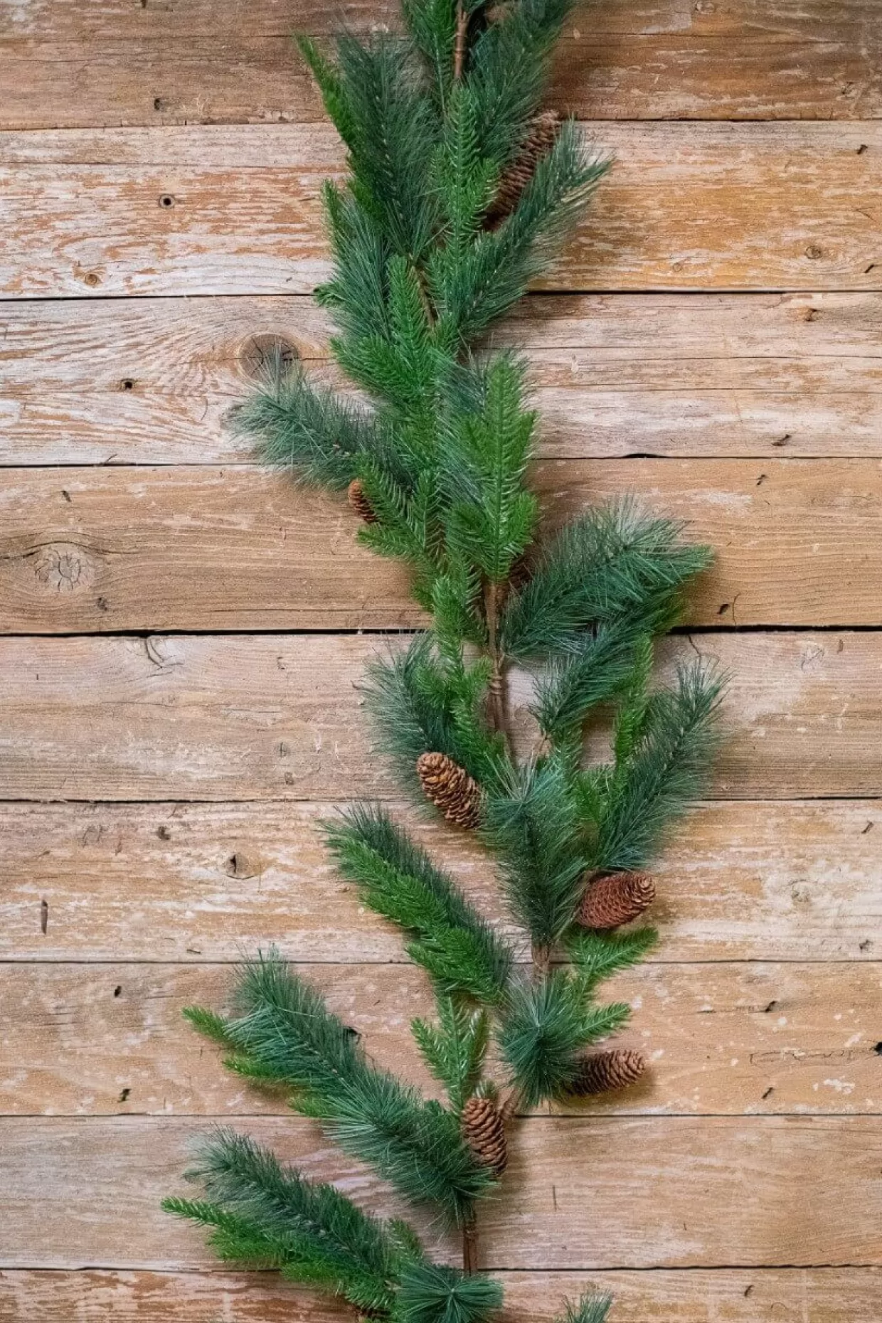 Decorator's Warehouse 5’ Woodland Mix Pine Cone Garland
