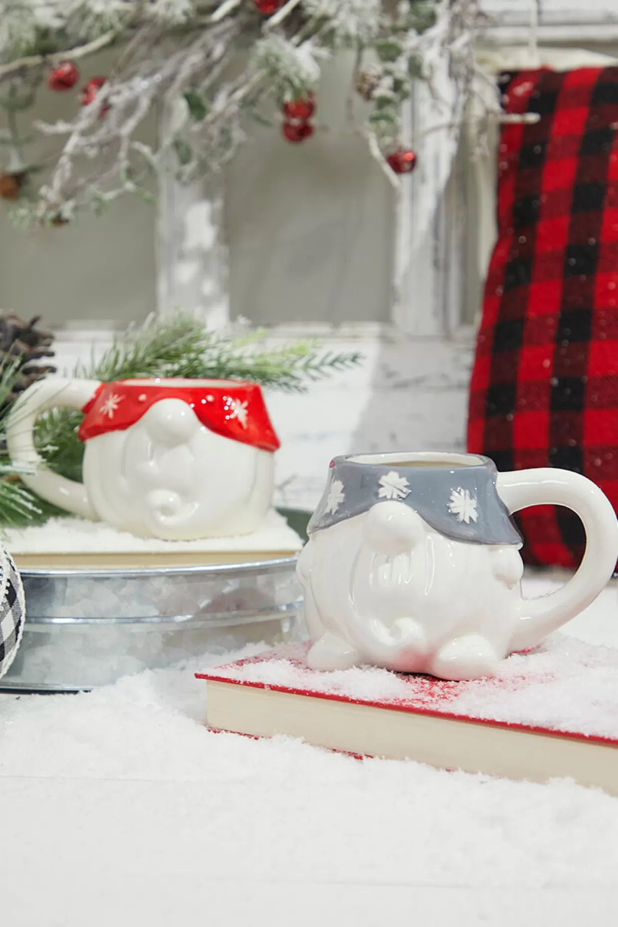 Decorator's Warehouse 6.5" Holiday Gnome Mug