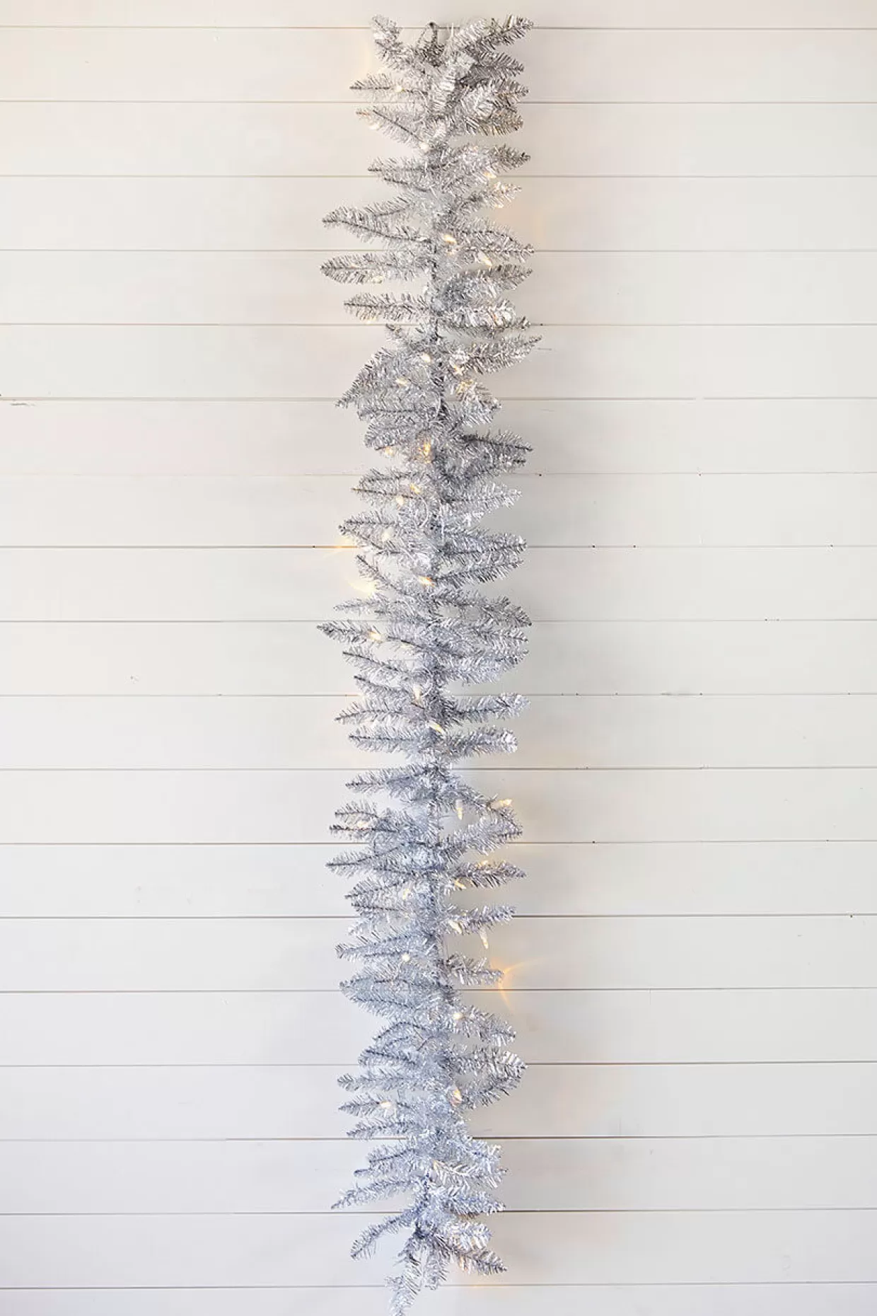 Decorator's Warehouse 6' LED Silverado Garland - Clear