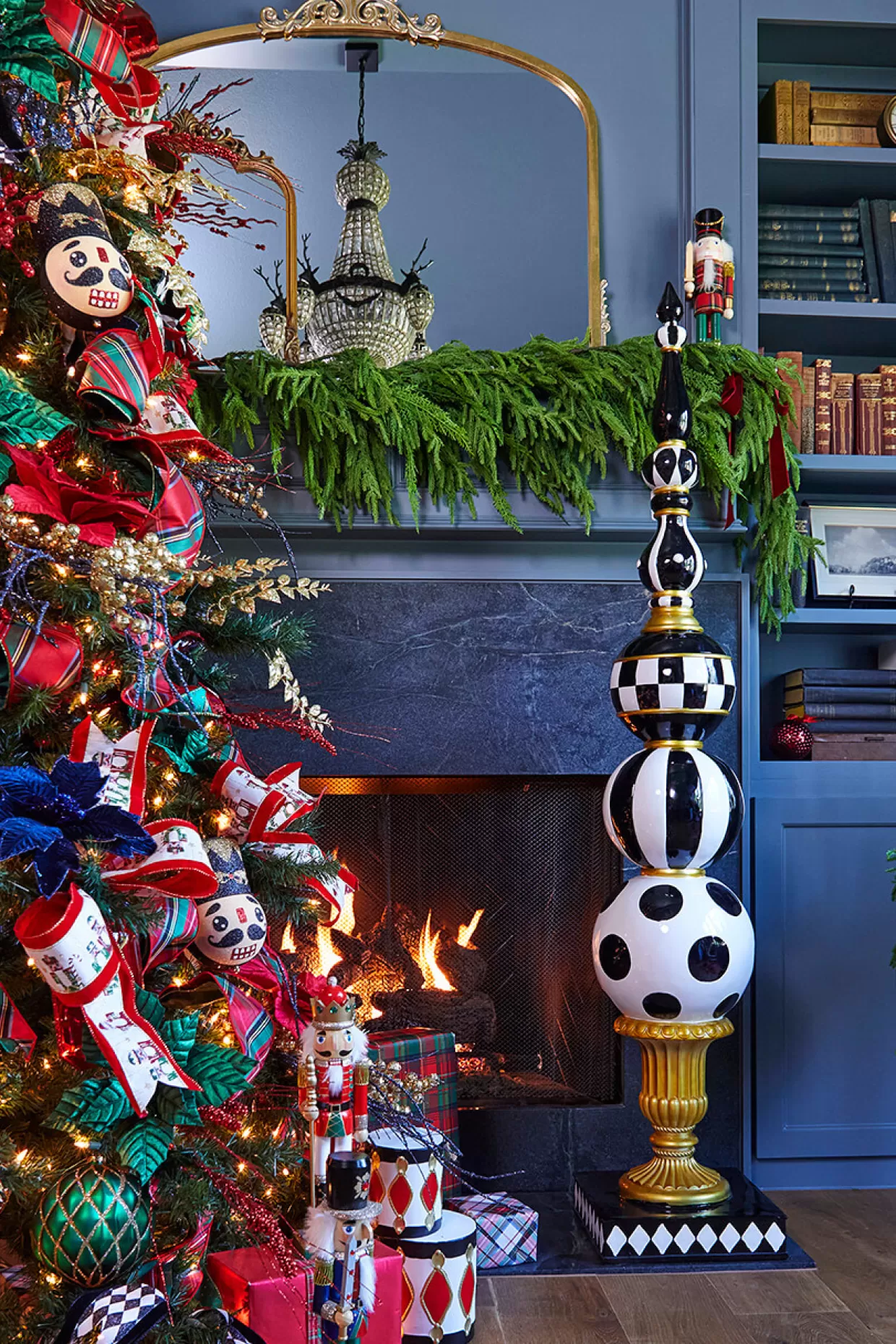 Decorator's Warehouse 71.5” Resin Nutcracker Finial Decoration
