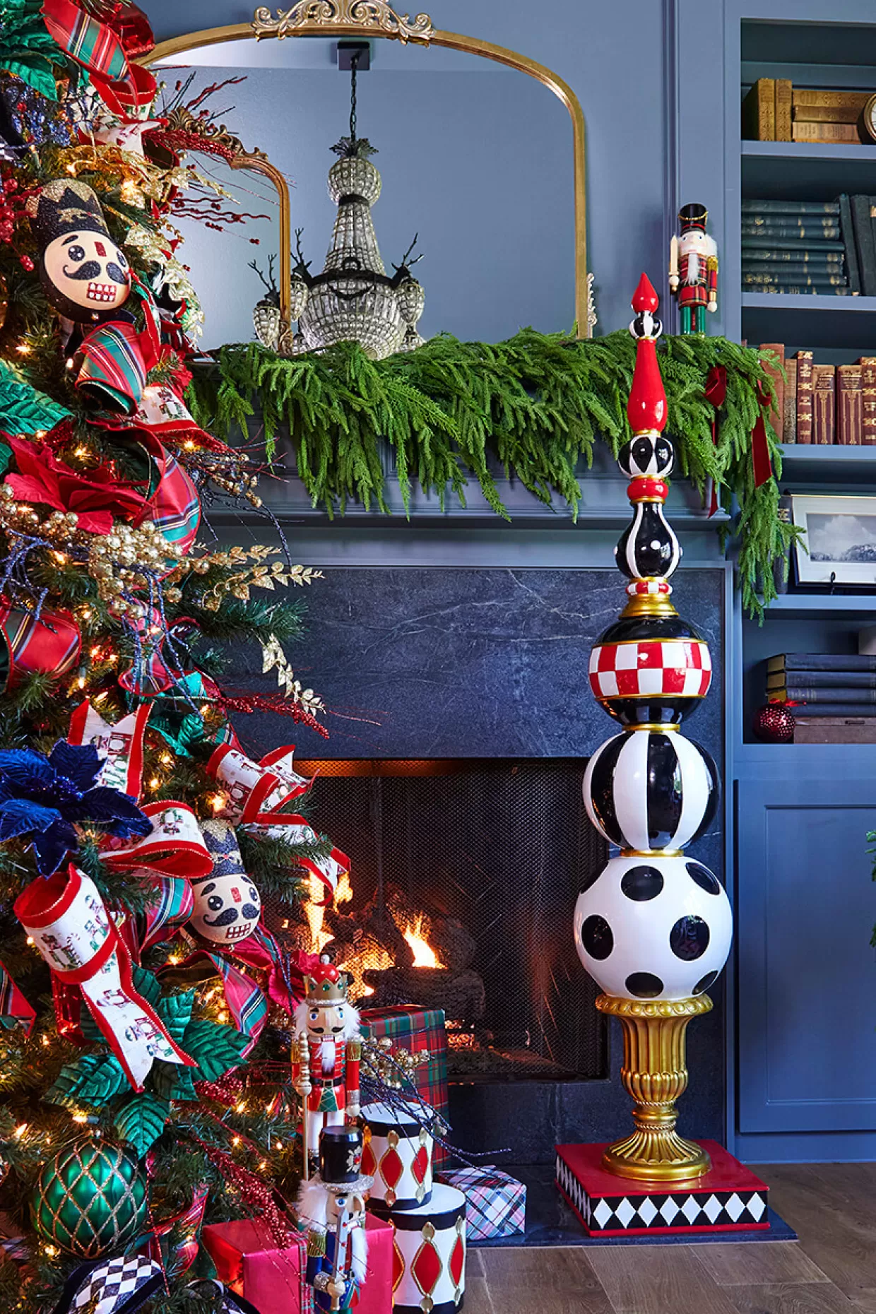 Decorator's Warehouse 71.5” Resin Nutcracker Finial Decoration