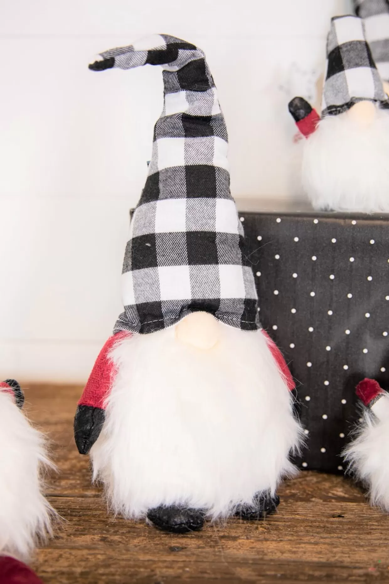 Decorator's Warehouse 9” Buffalo Check Gnome