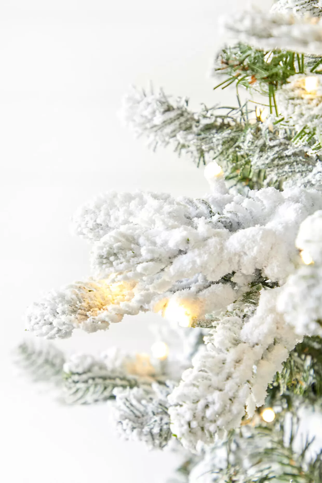 Decorator's Warehouse 9' Snowcrest Pencil Pine Artificial Christmas Tree With 700 Color-Changing Lights