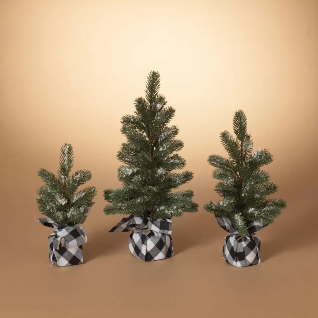 Decorator's Warehouse Pine Tree With Plaid Fabric - Small