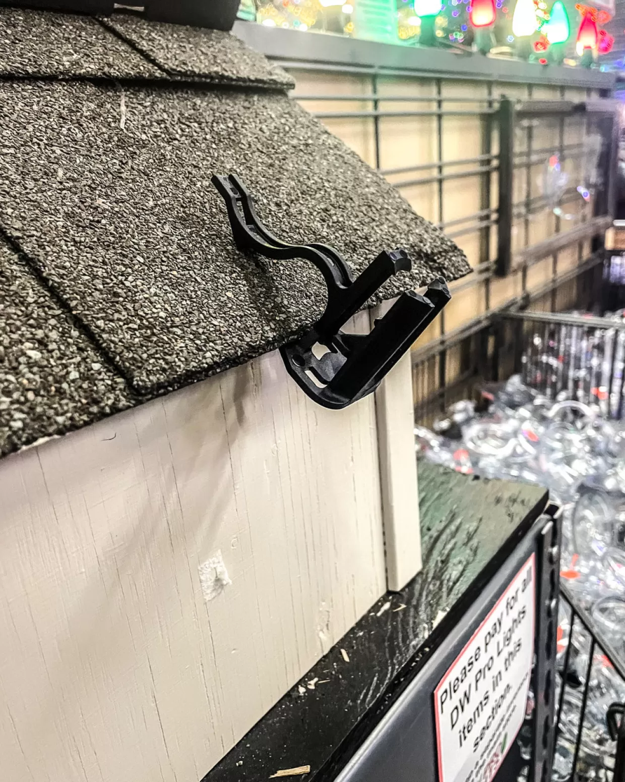 Decorator's Warehouse Shingle V-Clip